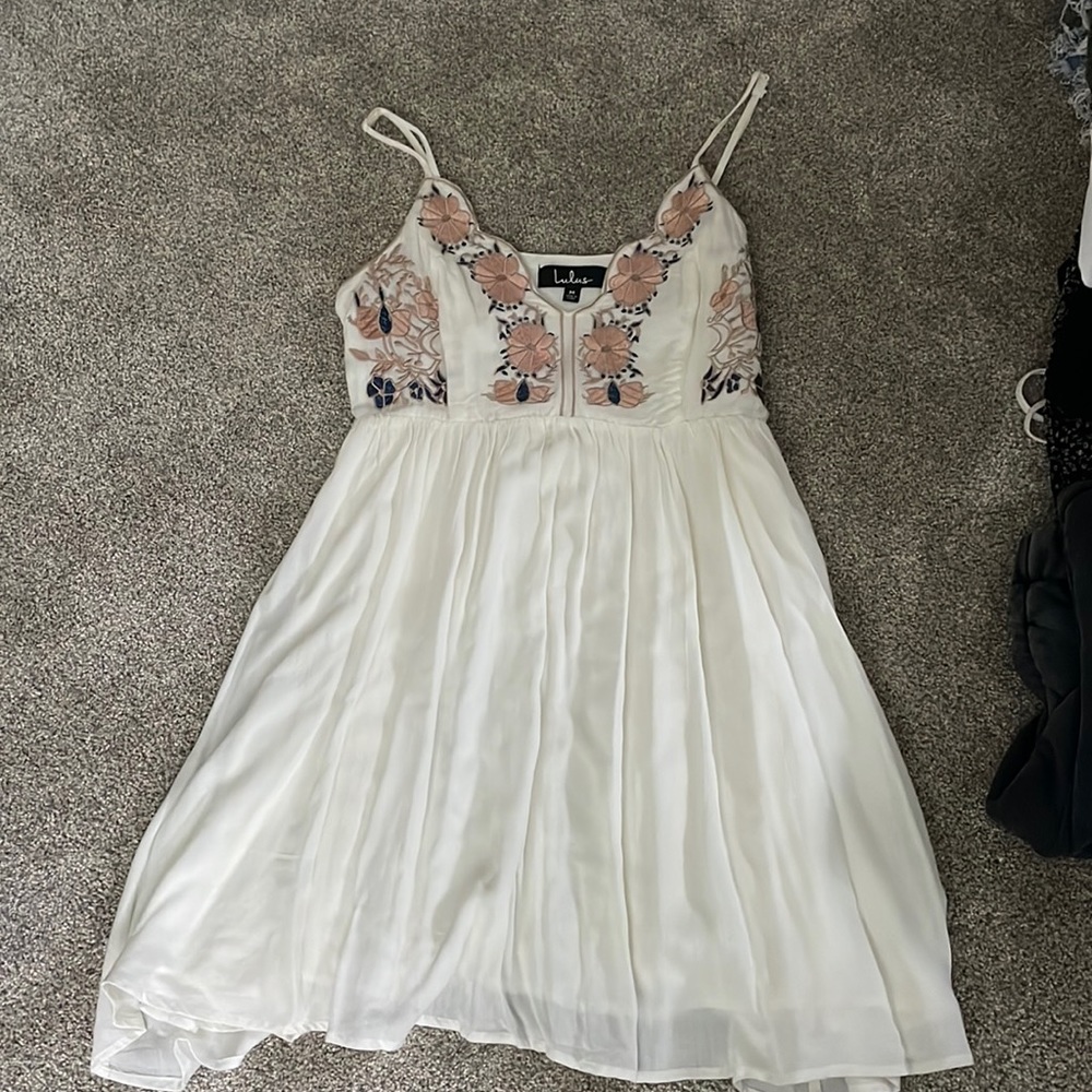 Lulus v neck dress